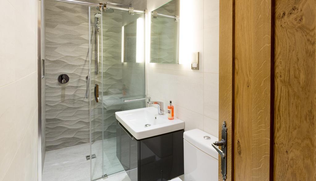 Waternook Lakeside Accommodation 彭里斯 外观 照片